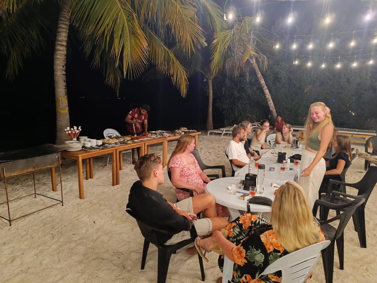 The Sunset Villa Dhiffushi Buitenkant foto