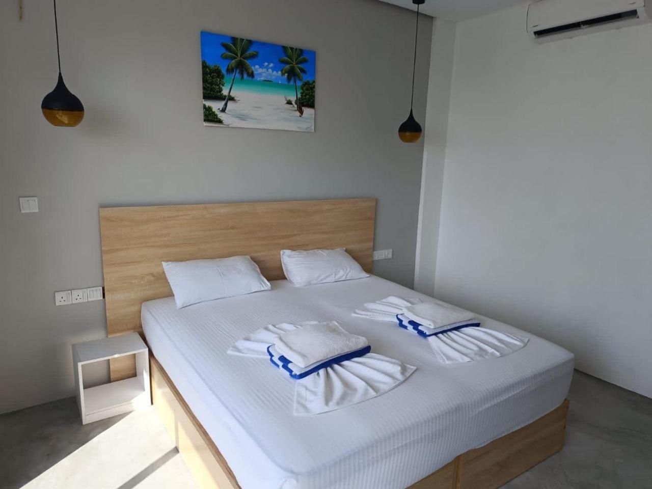 The Sunset Villa Dhiffushi Buitenkant foto