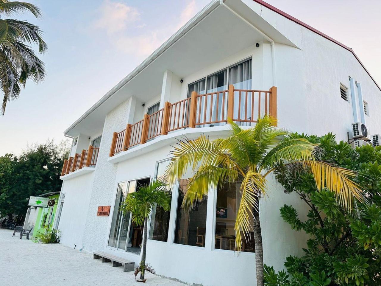 The Sunset Villa Dhiffushi Buitenkant foto