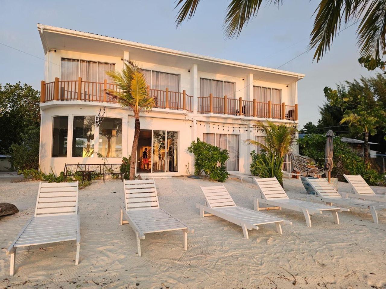 The Sunset Villa Dhiffushi Buitenkant foto