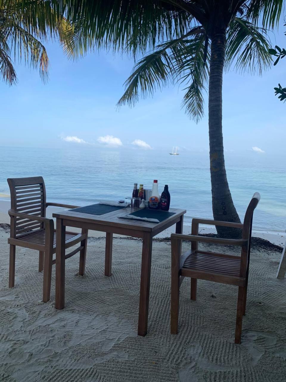 The Sunset Villa Dhiffushi Buitenkant foto